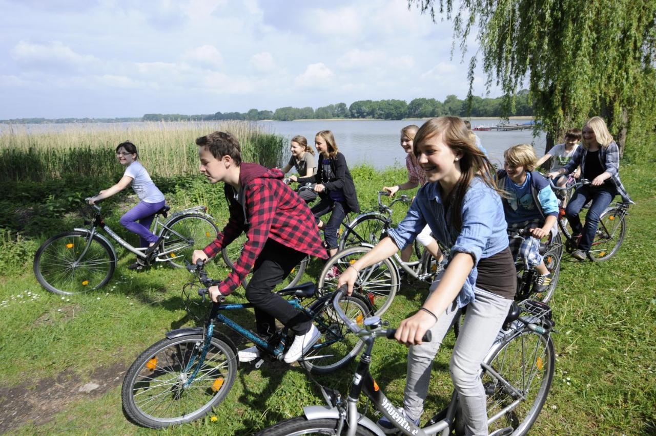 Hotel Gut Gnewikow Neuruppin Exteriér fotografie